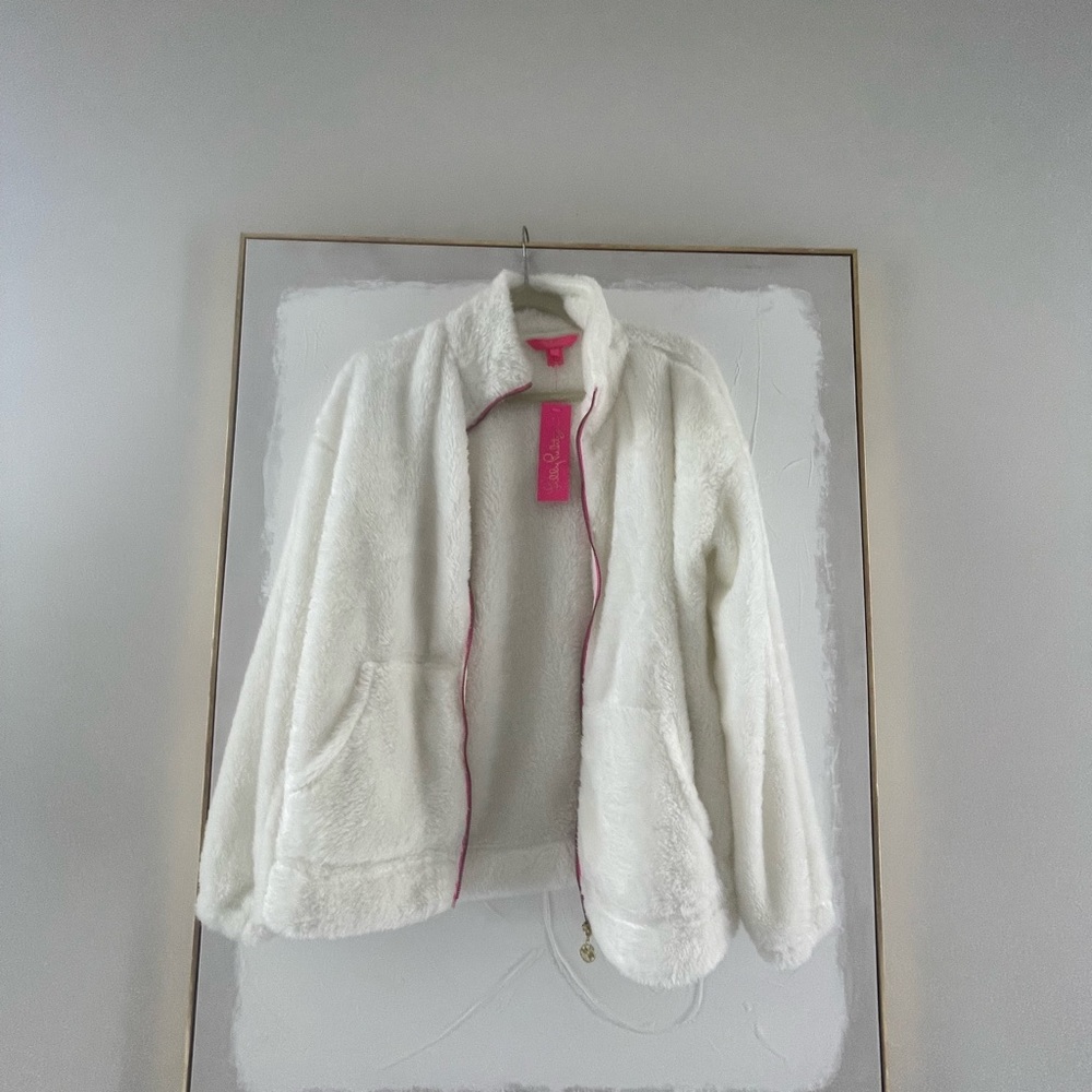 NWT Lilly Pulitzer white faux fur jacket
